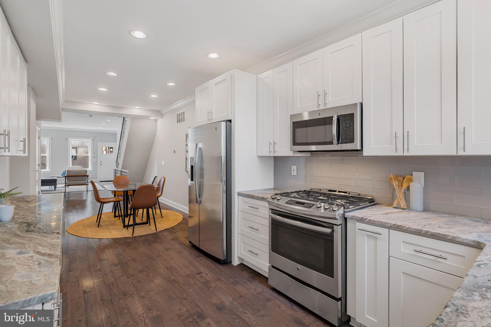 POINT BREEZE - Residential