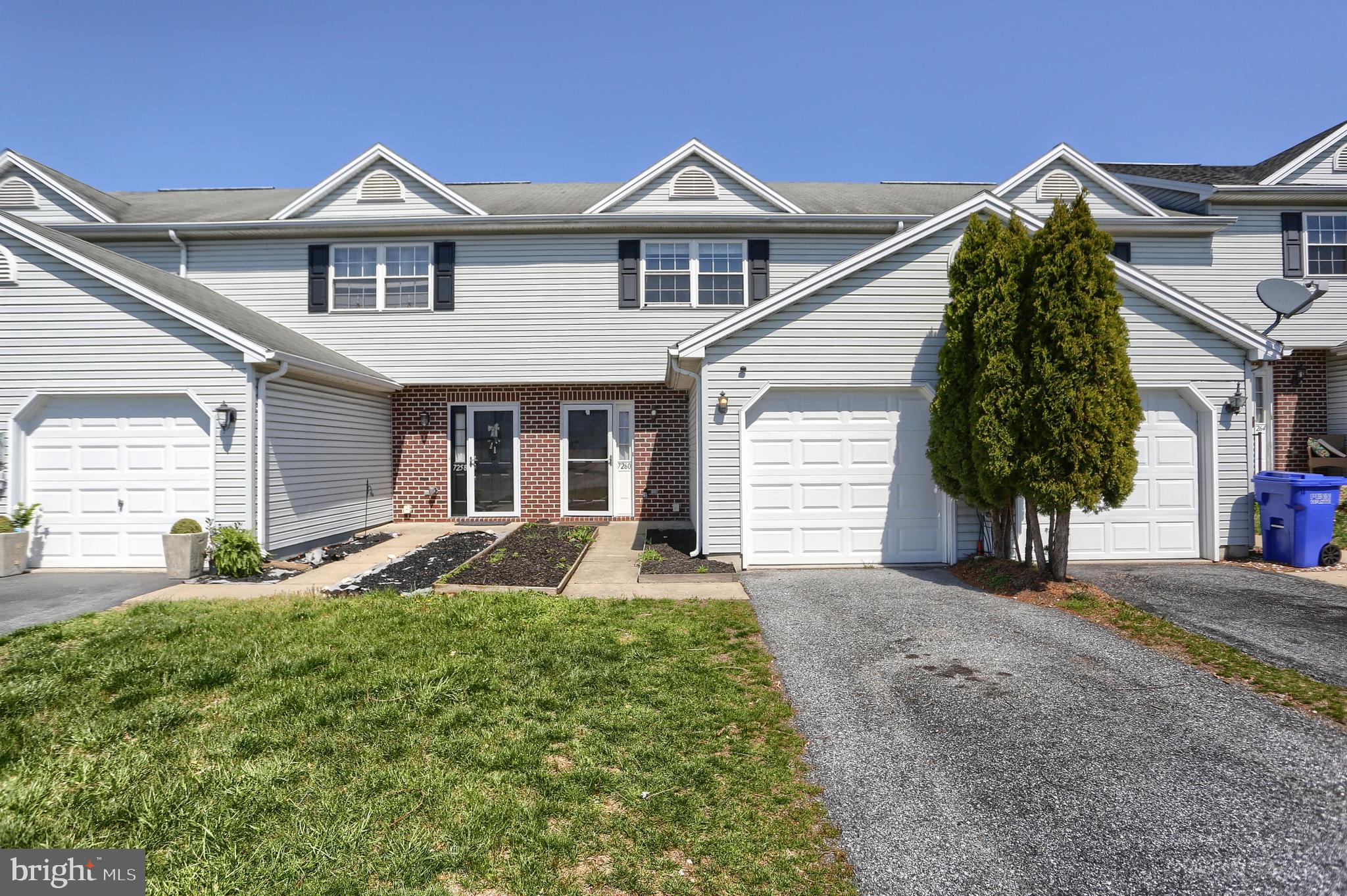 CAPITAL RIDGE - Residential