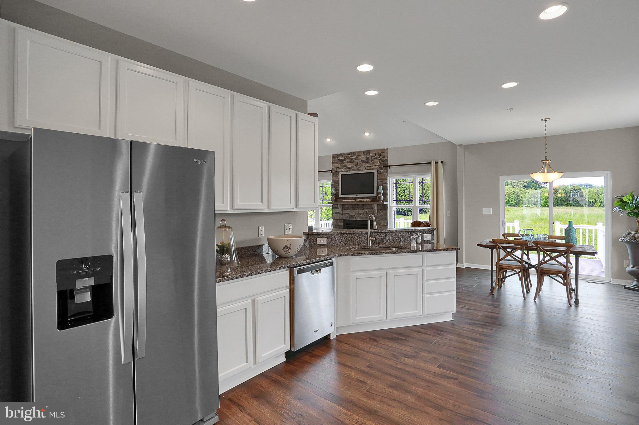WARM SPRING RIDGE - Residential