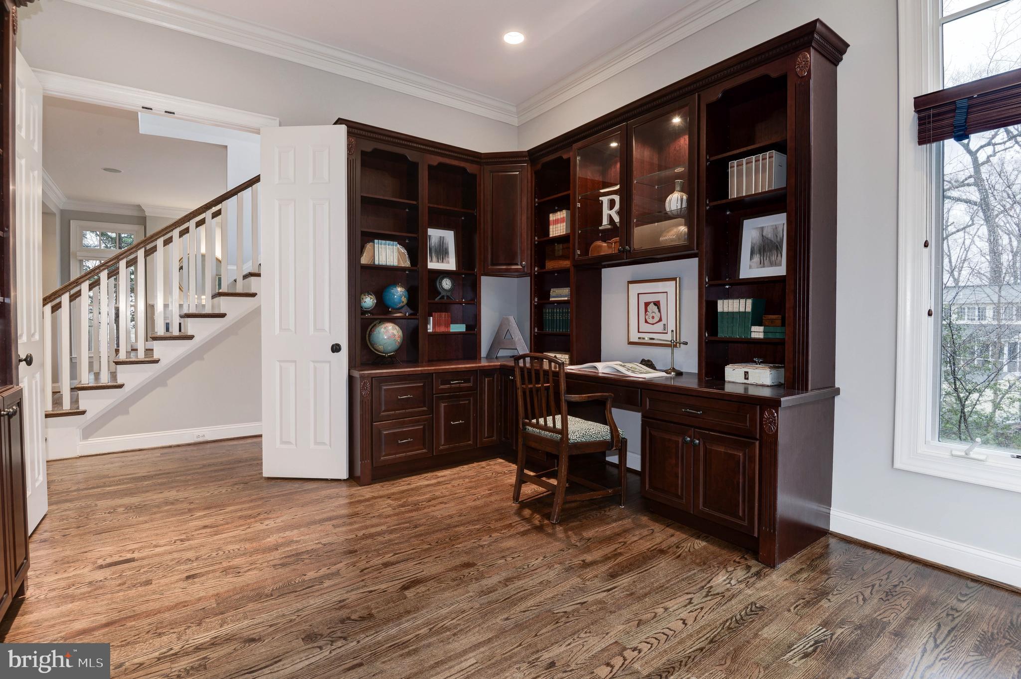 WOODMONT - Residential
