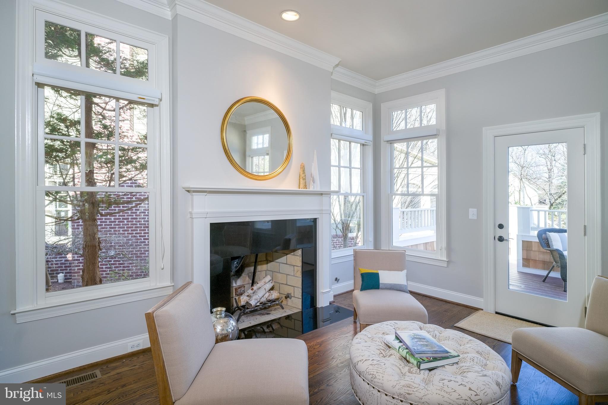 WOODMONT - Residential