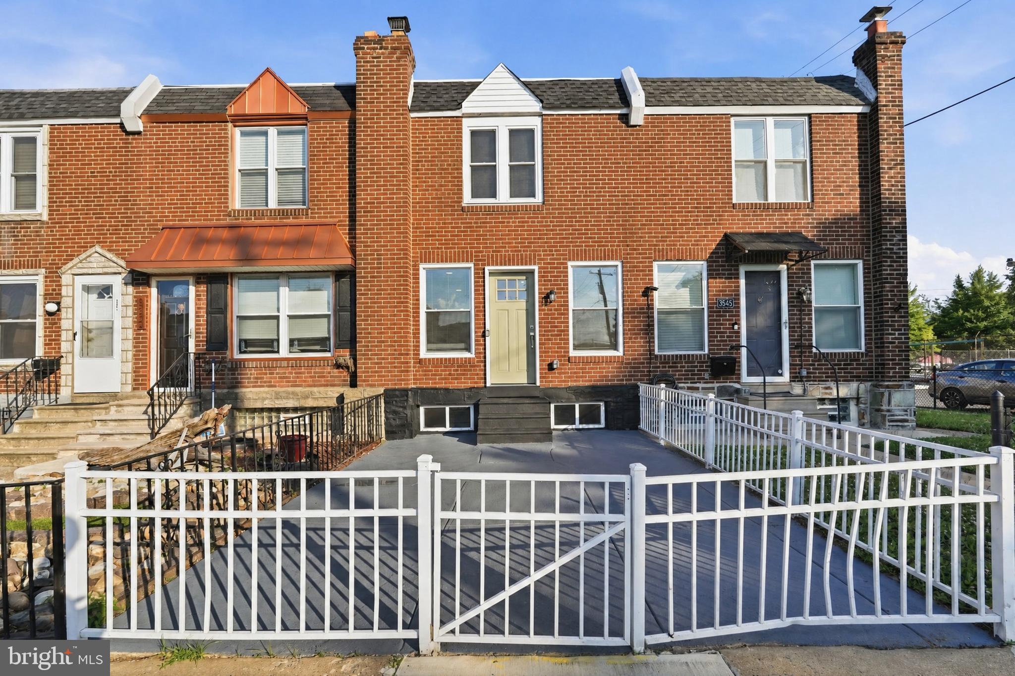 PORT RICHMOND - Residential