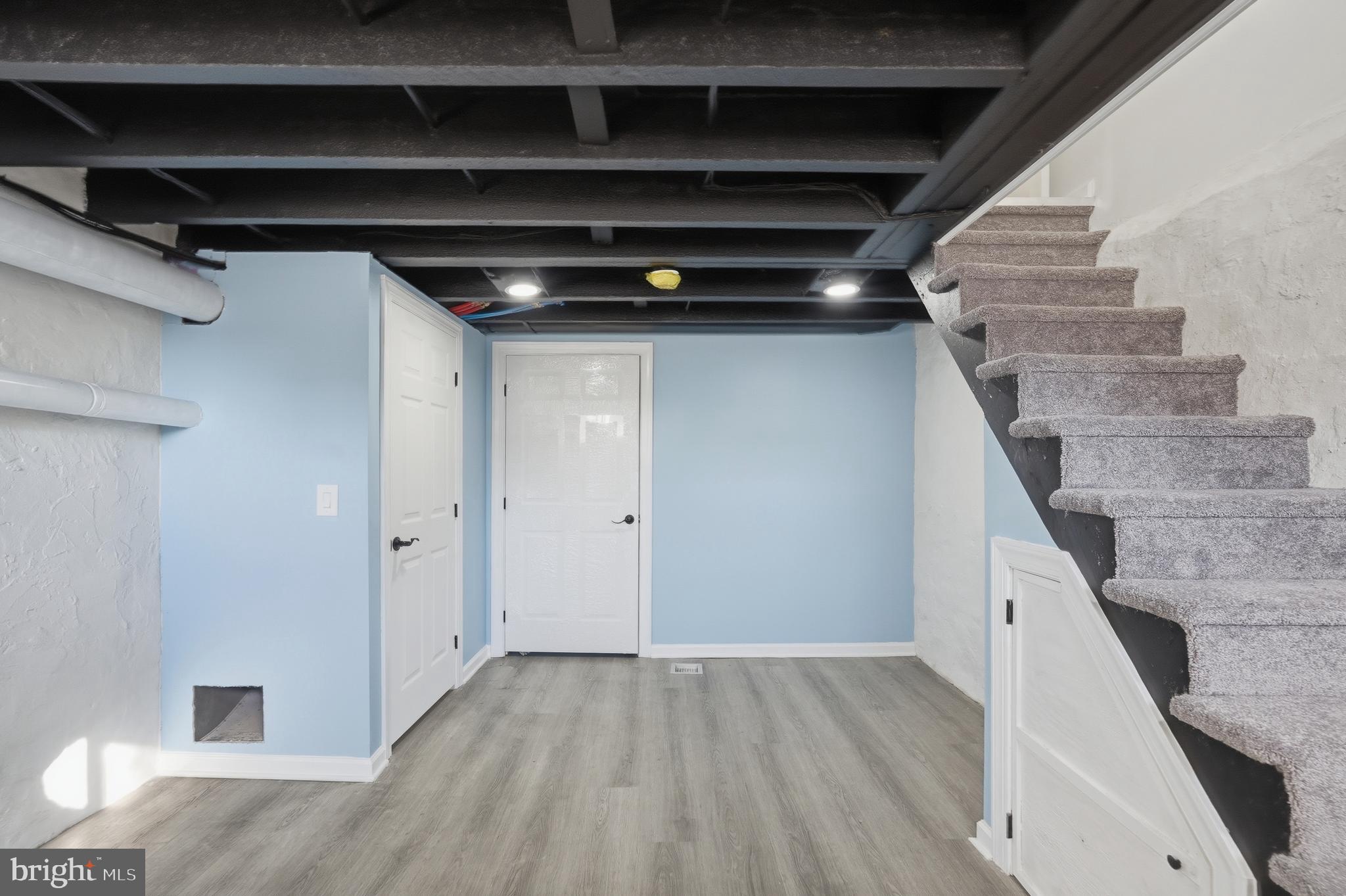 PORT RICHMOND - Residential
