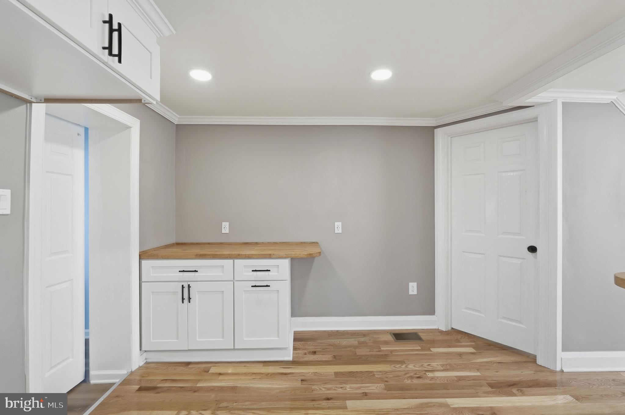 PORT RICHMOND - Residential