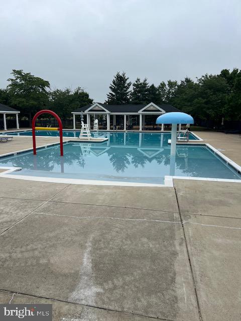 RETREAT AT FAIRWOOD TOWN - Residential