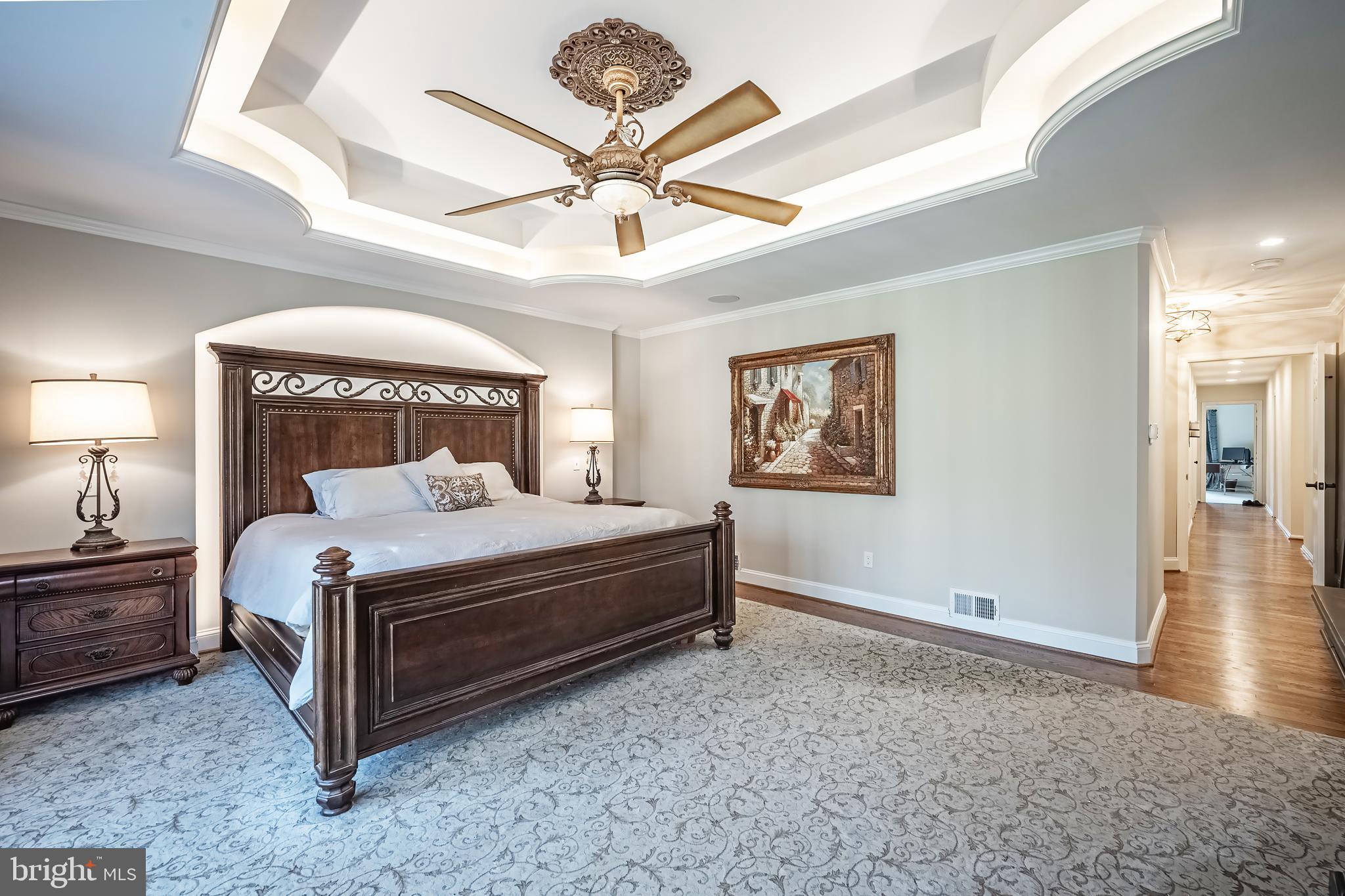 LANGLEY OAKS - Residential