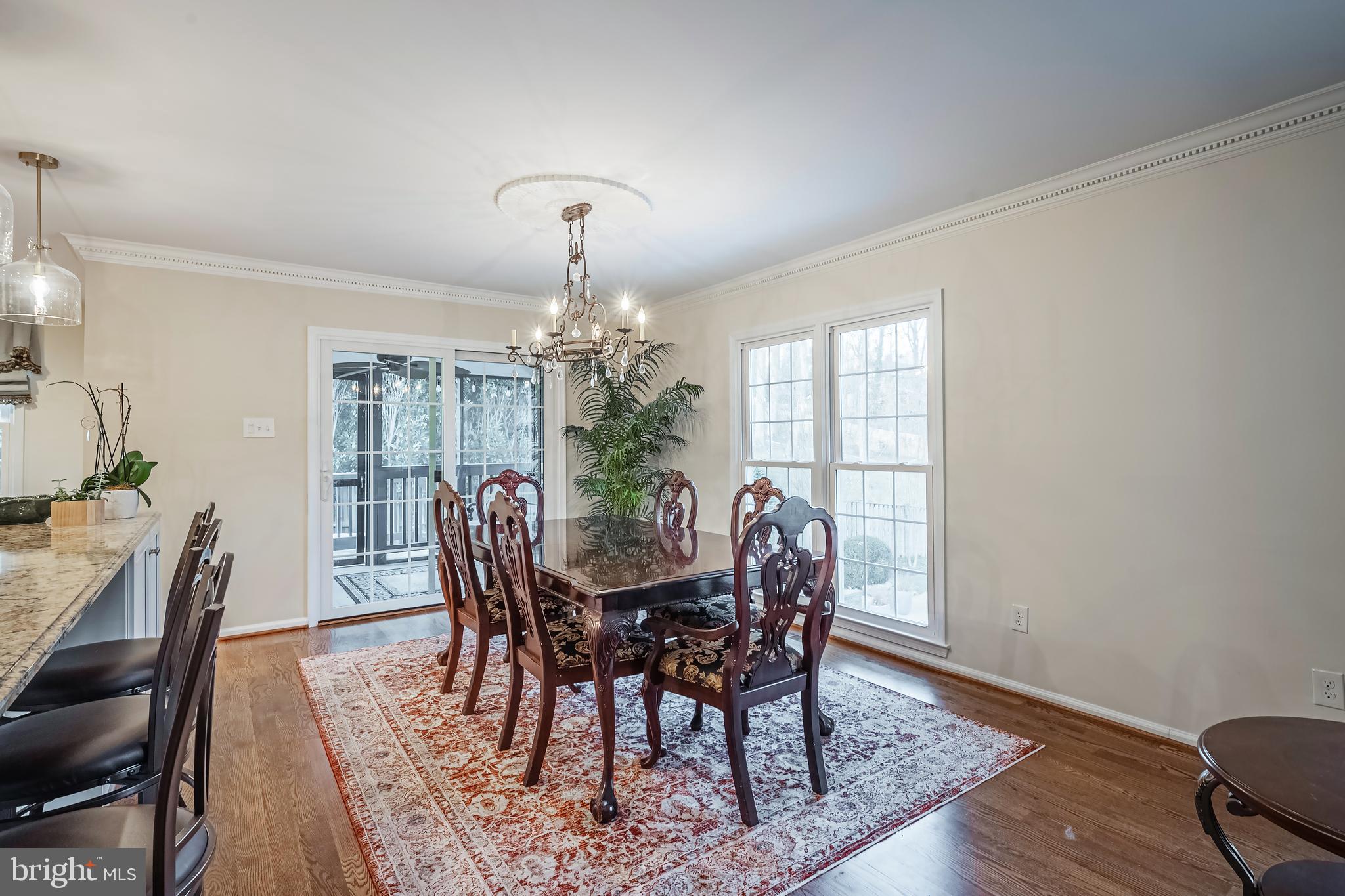 LANGLEY OAKS - Residential