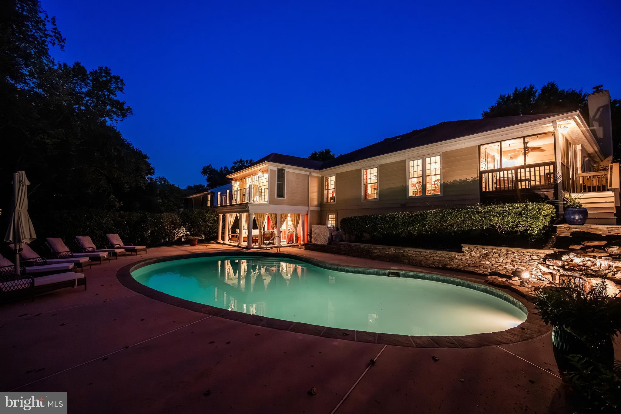 LANGLEY OAKS - Residential