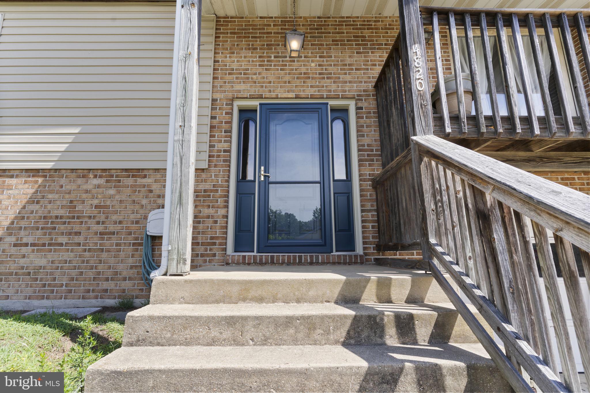BREEZY POINT - Residential