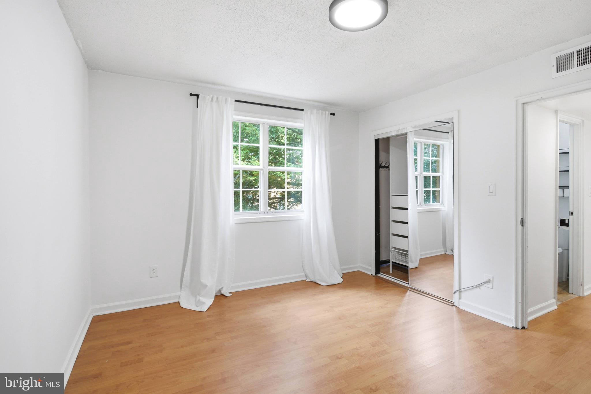 VILLAGES AT FALLS CHURCH - Residential