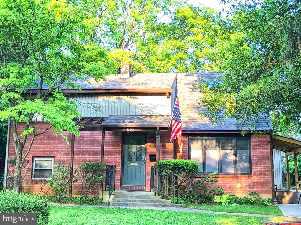 Beautiful and well kept, 5 Bed / 5 Bath with licensed rentals, proven money maker in a quiet Pikesville cul-de-sac — now available for cash purchase! Turn-key investment opportunity. Live rent-free in the spacious owner’s quarters while the tenants cover the mortgage and expenses. Spacious owner’s quarters with large family room. Recent updates including high-efficiency HVAC, new roof, and 200-amp service Excellent location — less than 5 minutes to I-695, 20 minutes to downtown Baltimore Priced for quick cash closing. Sold strictly as-is. Proof of rental income available. Schedule your showing today!