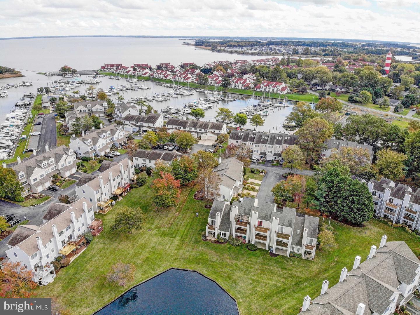 BAYSIDE MARINA - Residential