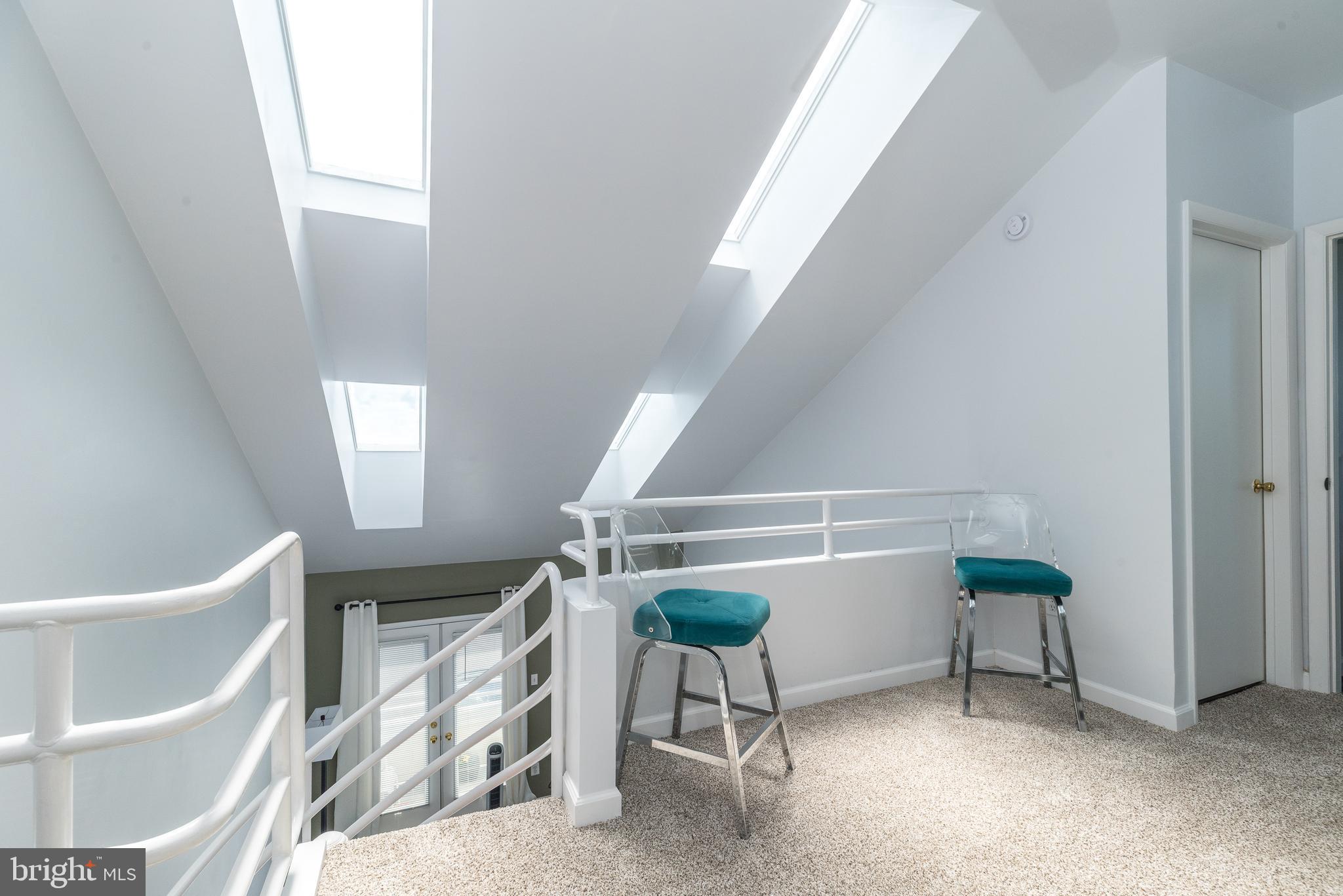 MONTGOMERY PLACE - Residential