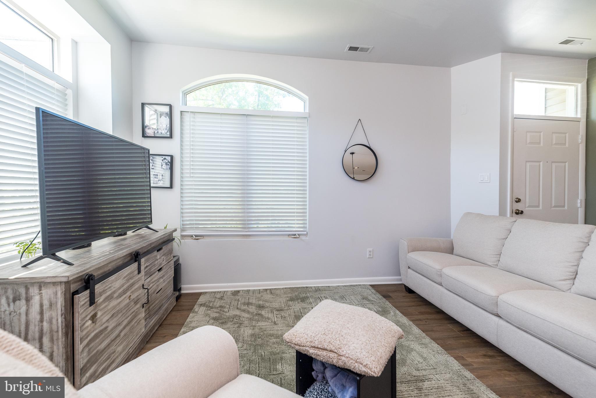 MONTGOMERY PLACE - Residential