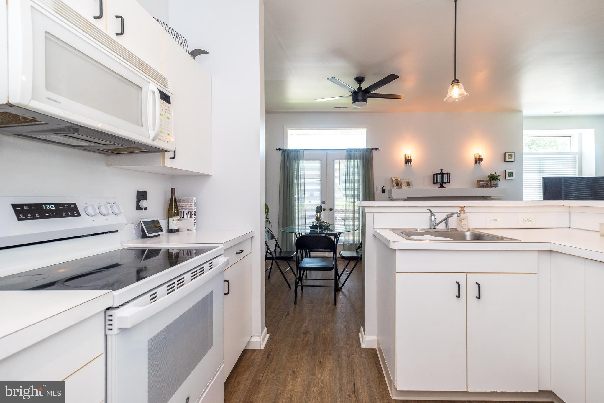 MONTGOMERY PLACE - Residential