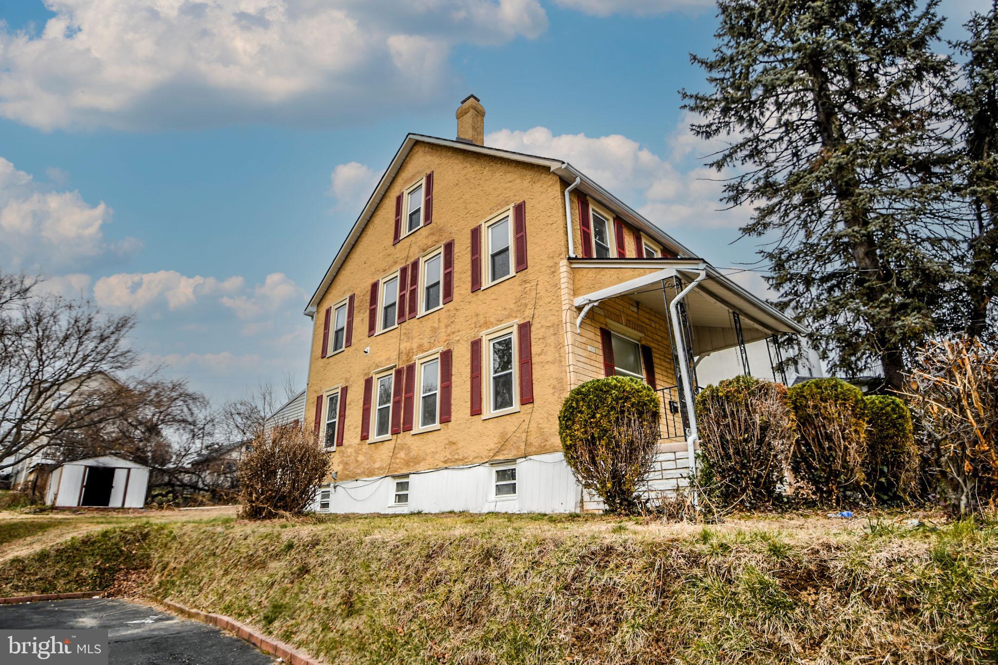 DREXEL HILL - Residential Lease