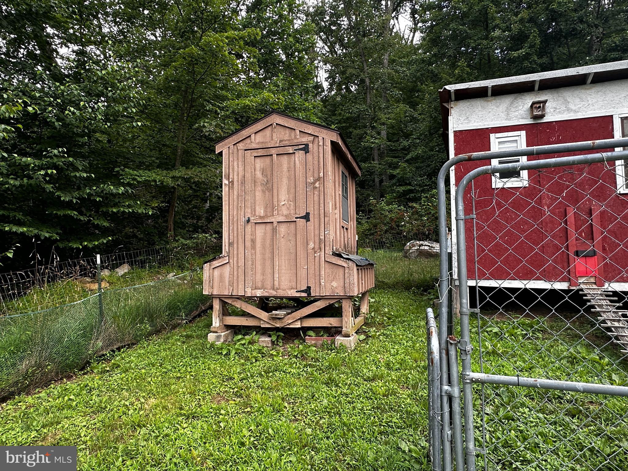 SLEEPY HOLLOW SUBDIVISION - Residential