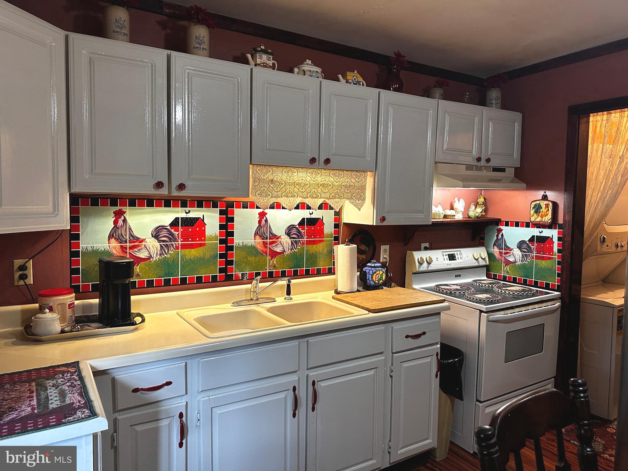 SLEEPY HOLLOW SUBDIVISION - Residential