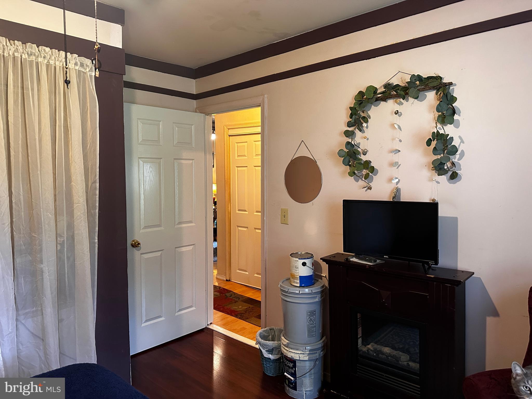 SLEEPY HOLLOW SUBDIVISION - Residential