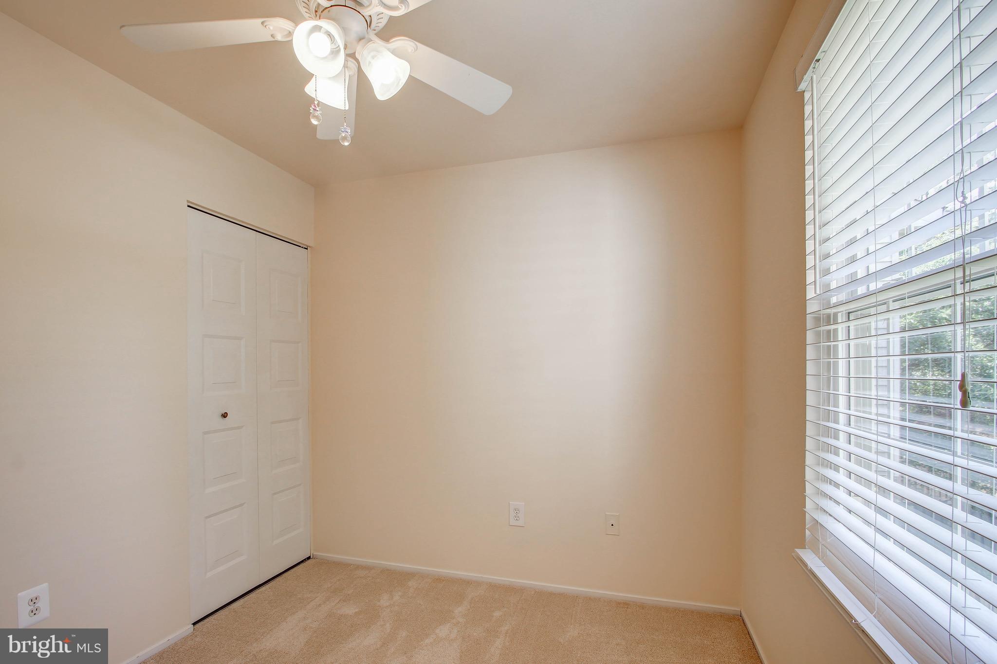 DERWOOD STATION - Residential