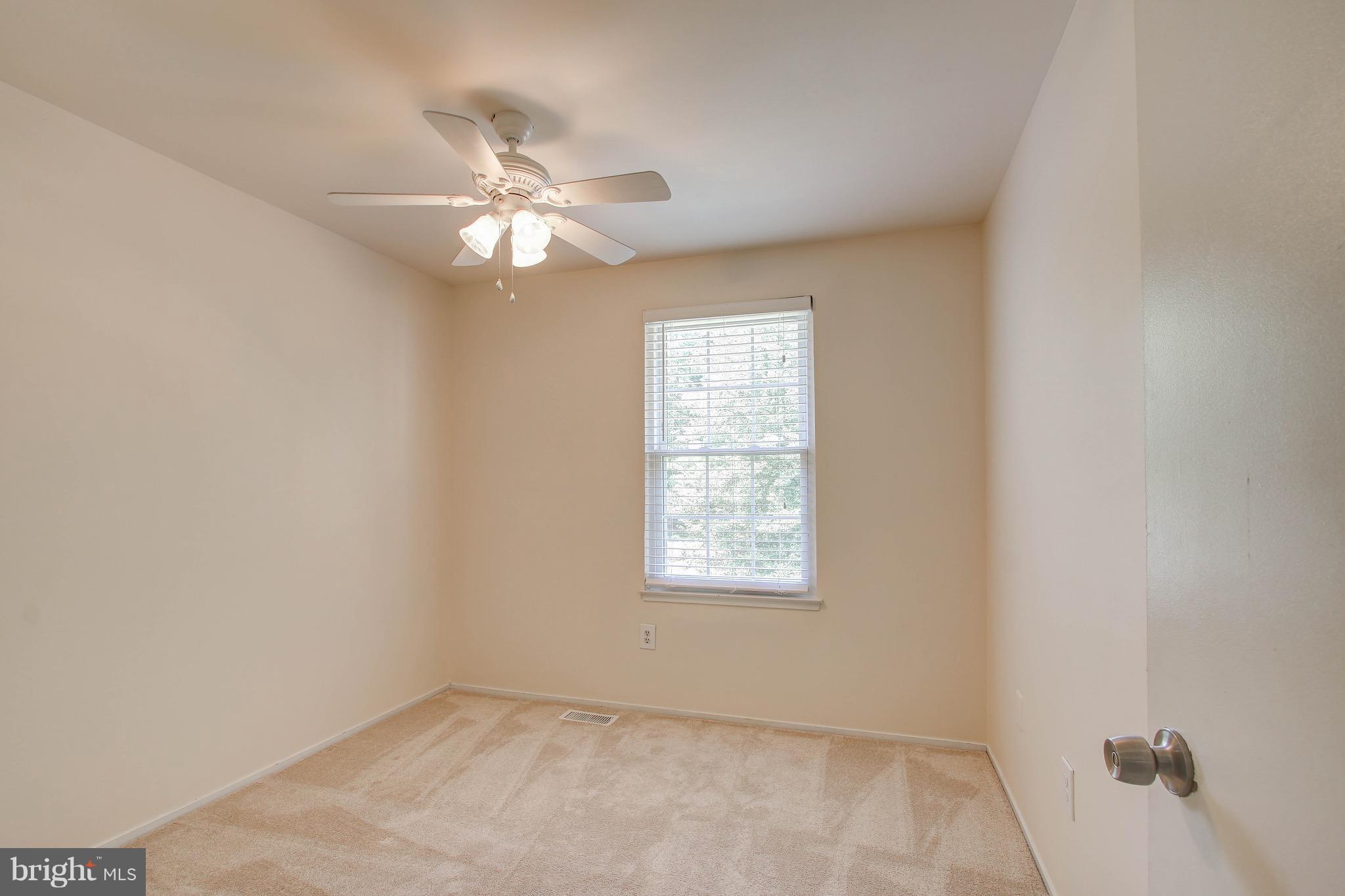 DERWOOD STATION - Residential