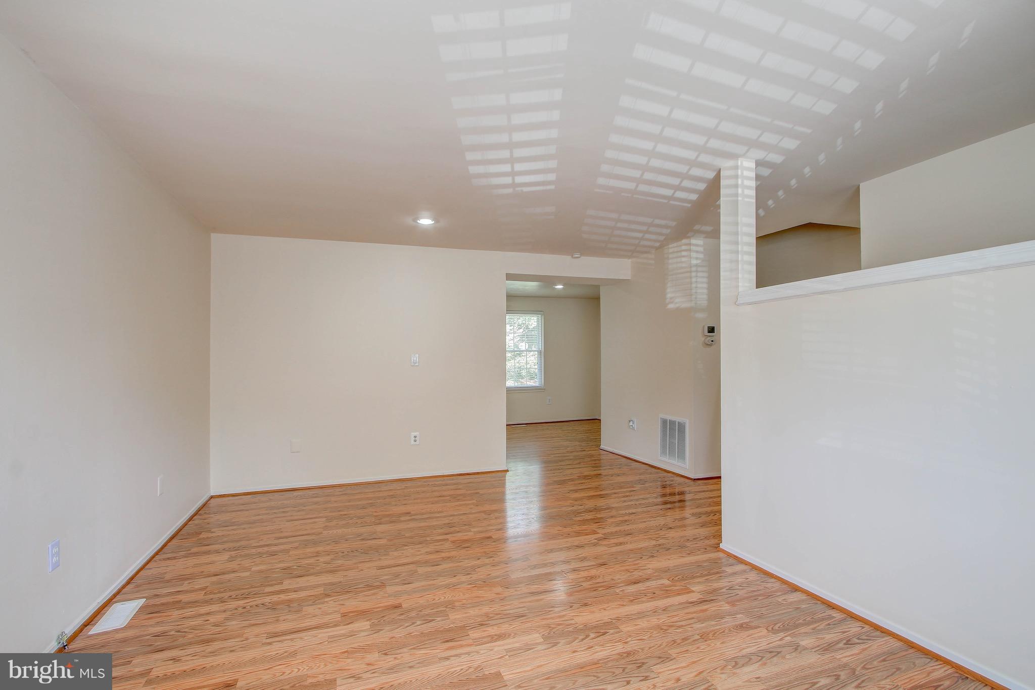 DERWOOD STATION - Residential