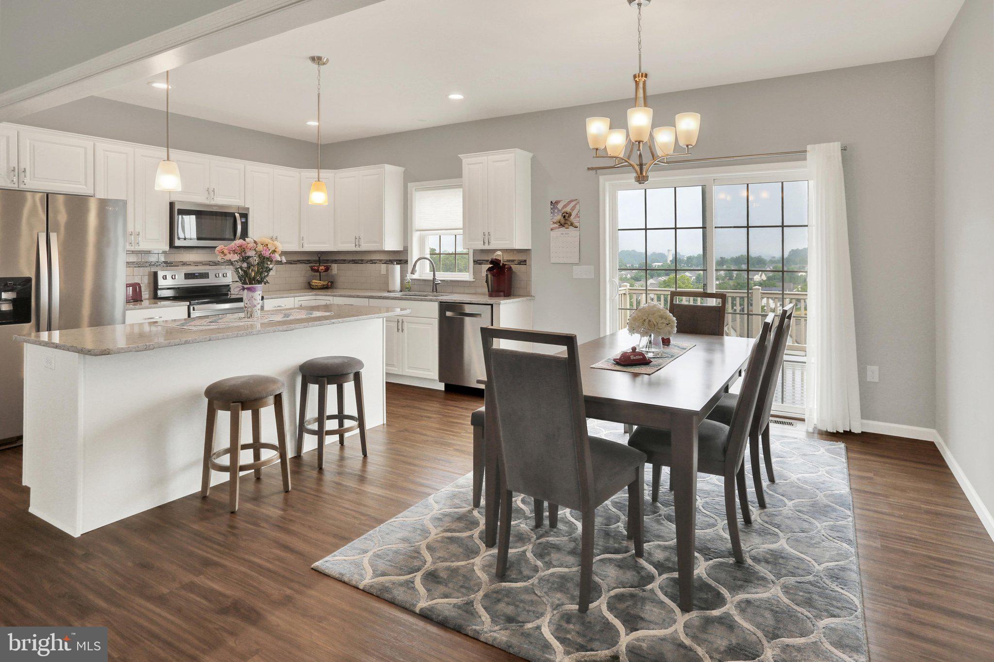 STONECROFT VILLAGE - Residential
