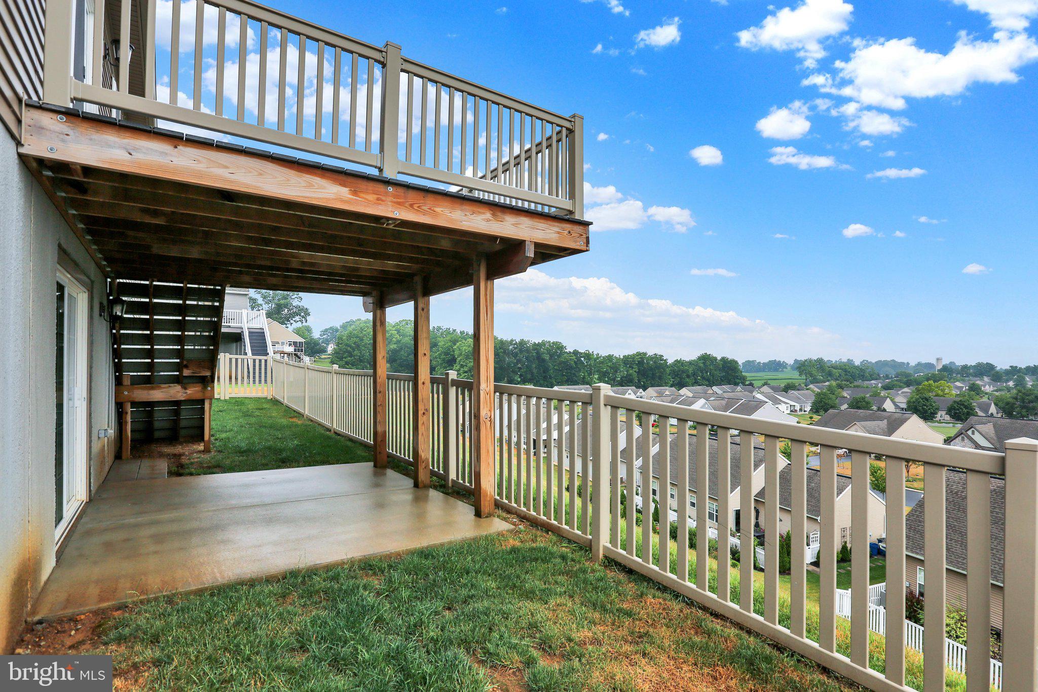 STONECROFT VILLAGE - Residential