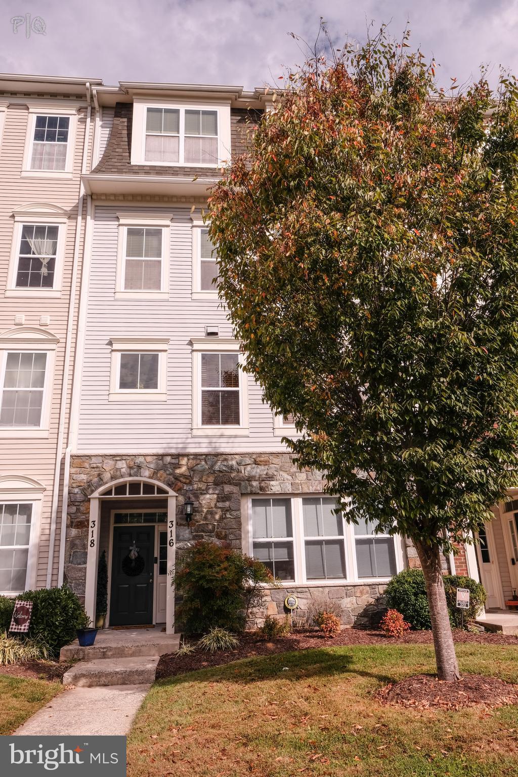 QUINCE ORCHARD PARK - Residential Lease