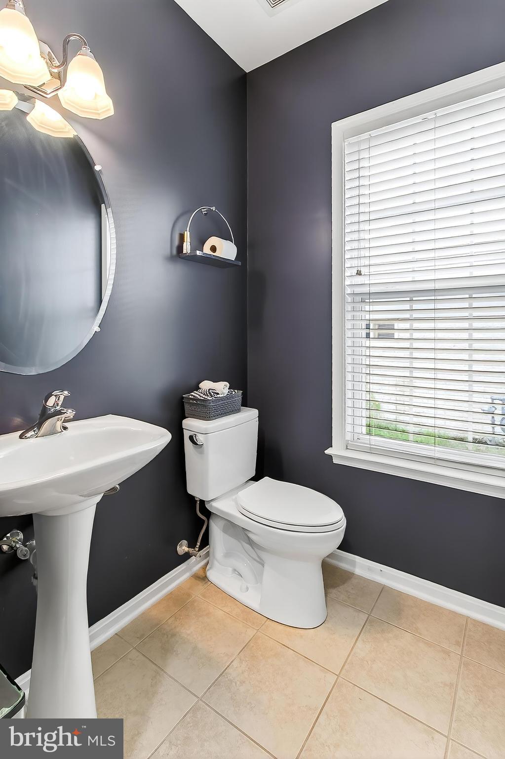 LAUREL HILL - Residential