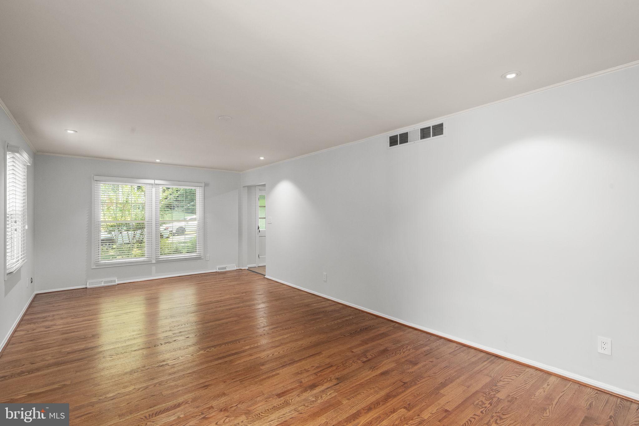 LONGFELLOW - Residential