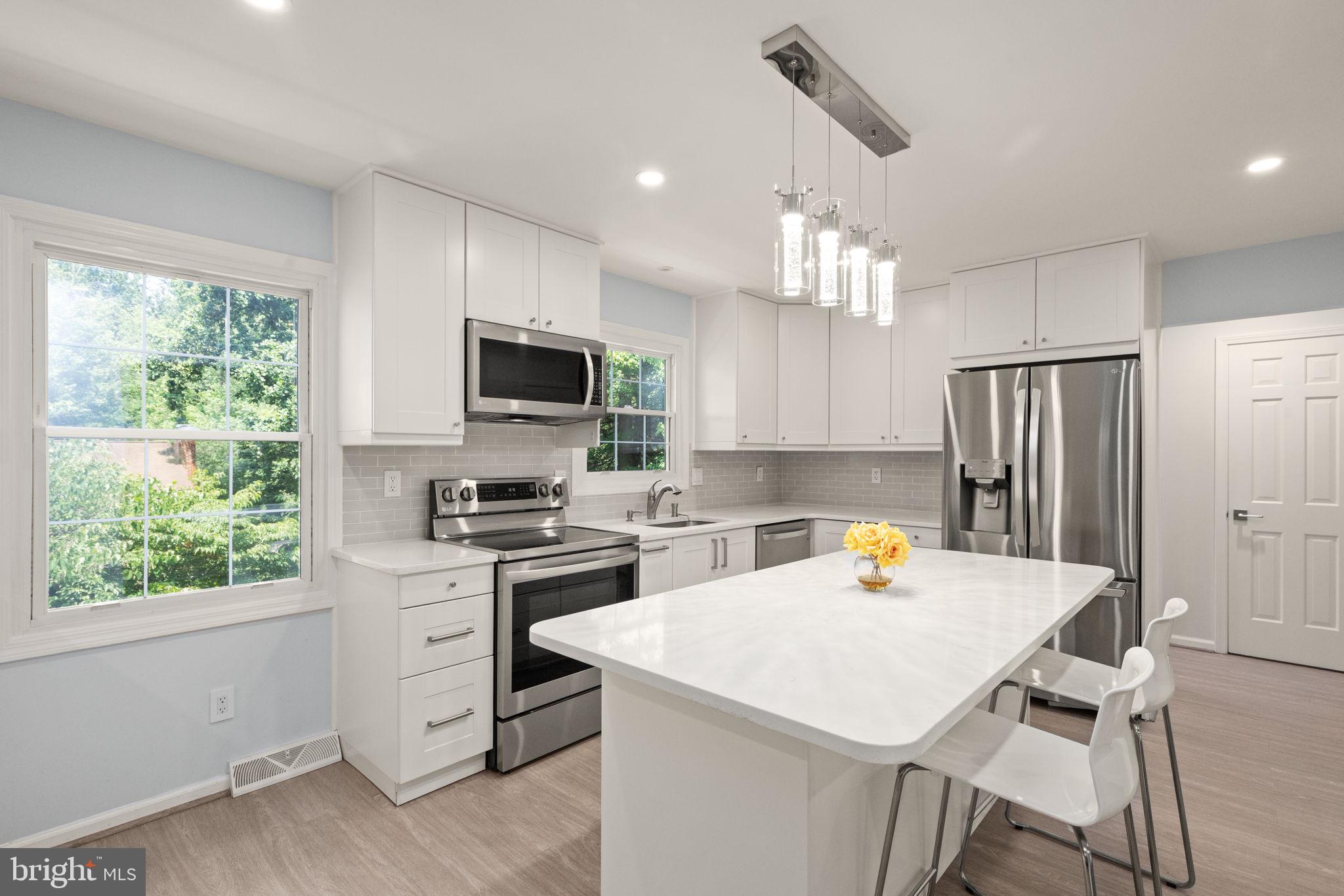 LONGFELLOW - Residential