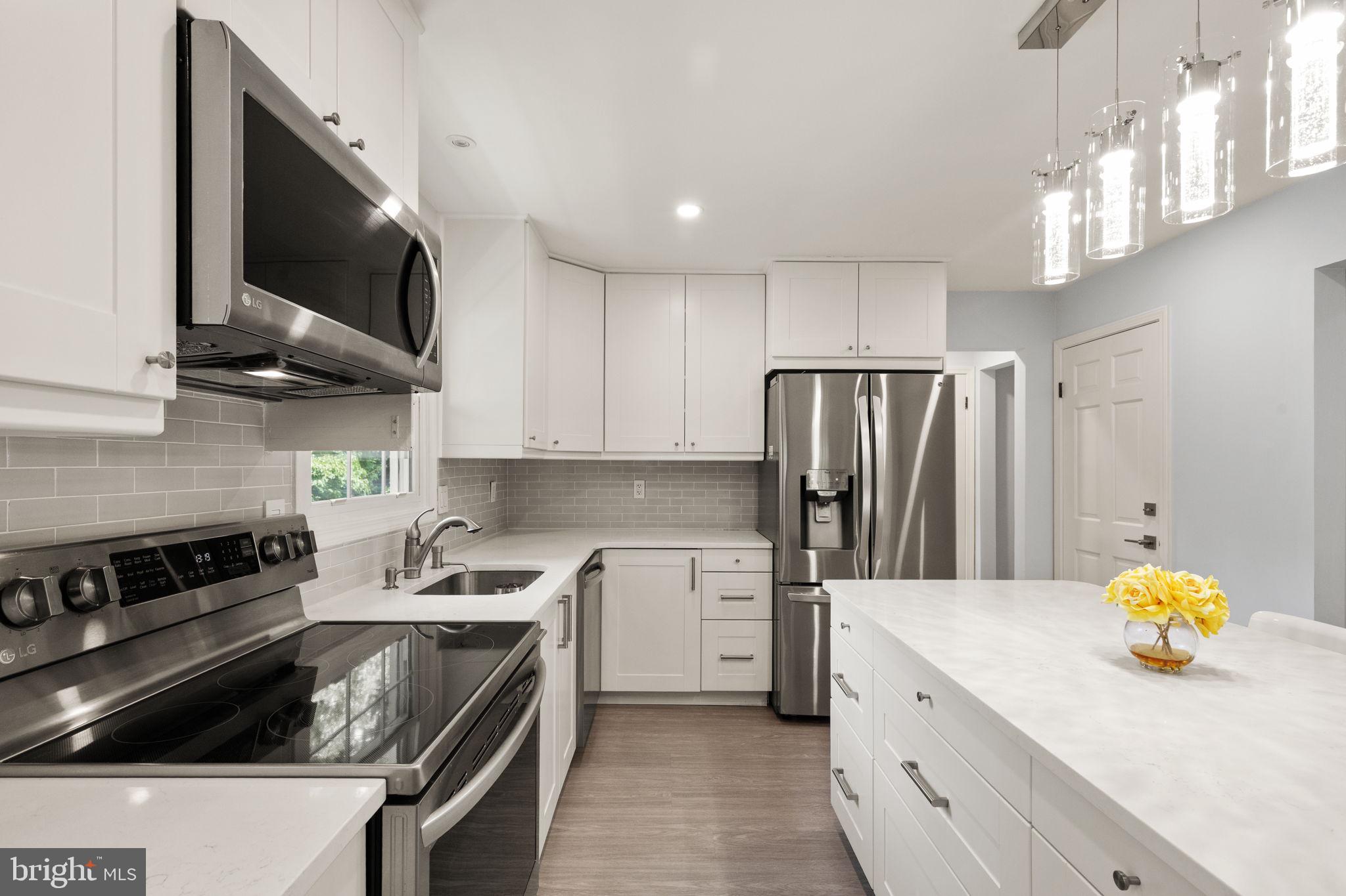 LONGFELLOW - Residential