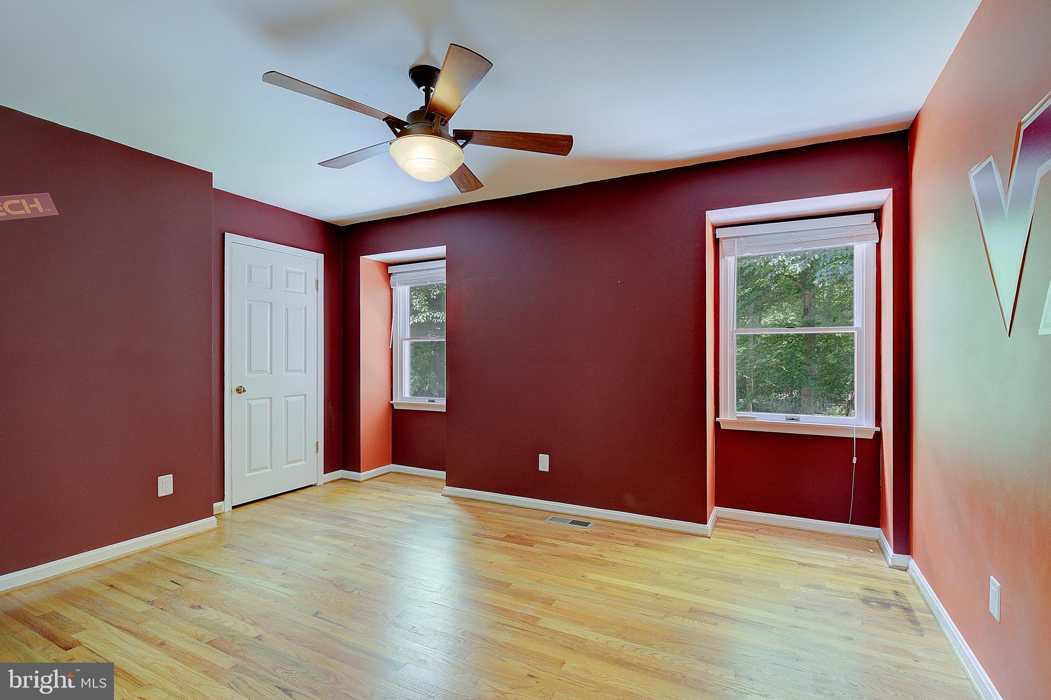 FERRY LANDING WOODS - Residential