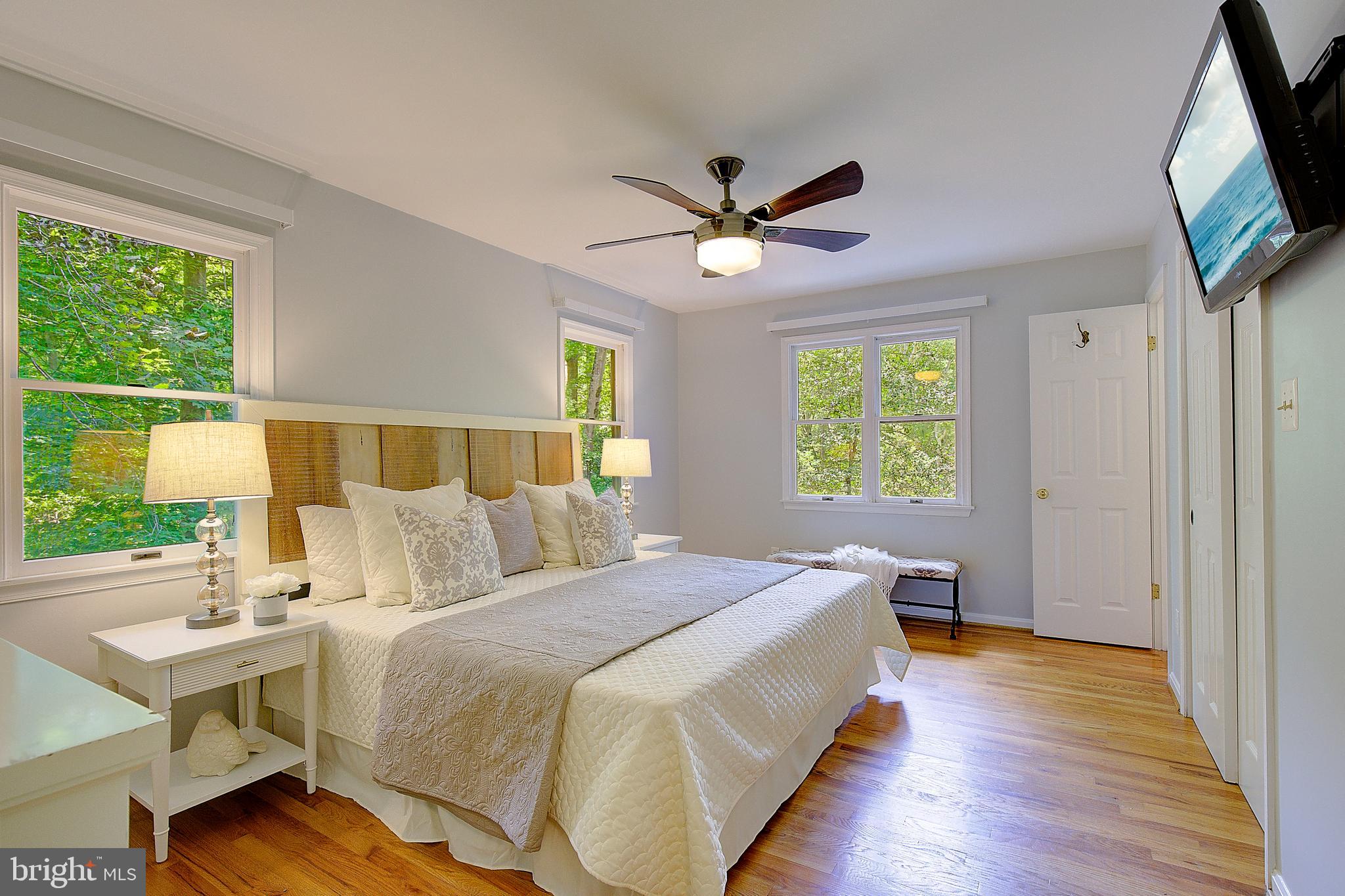 FERRY LANDING WOODS - Residential