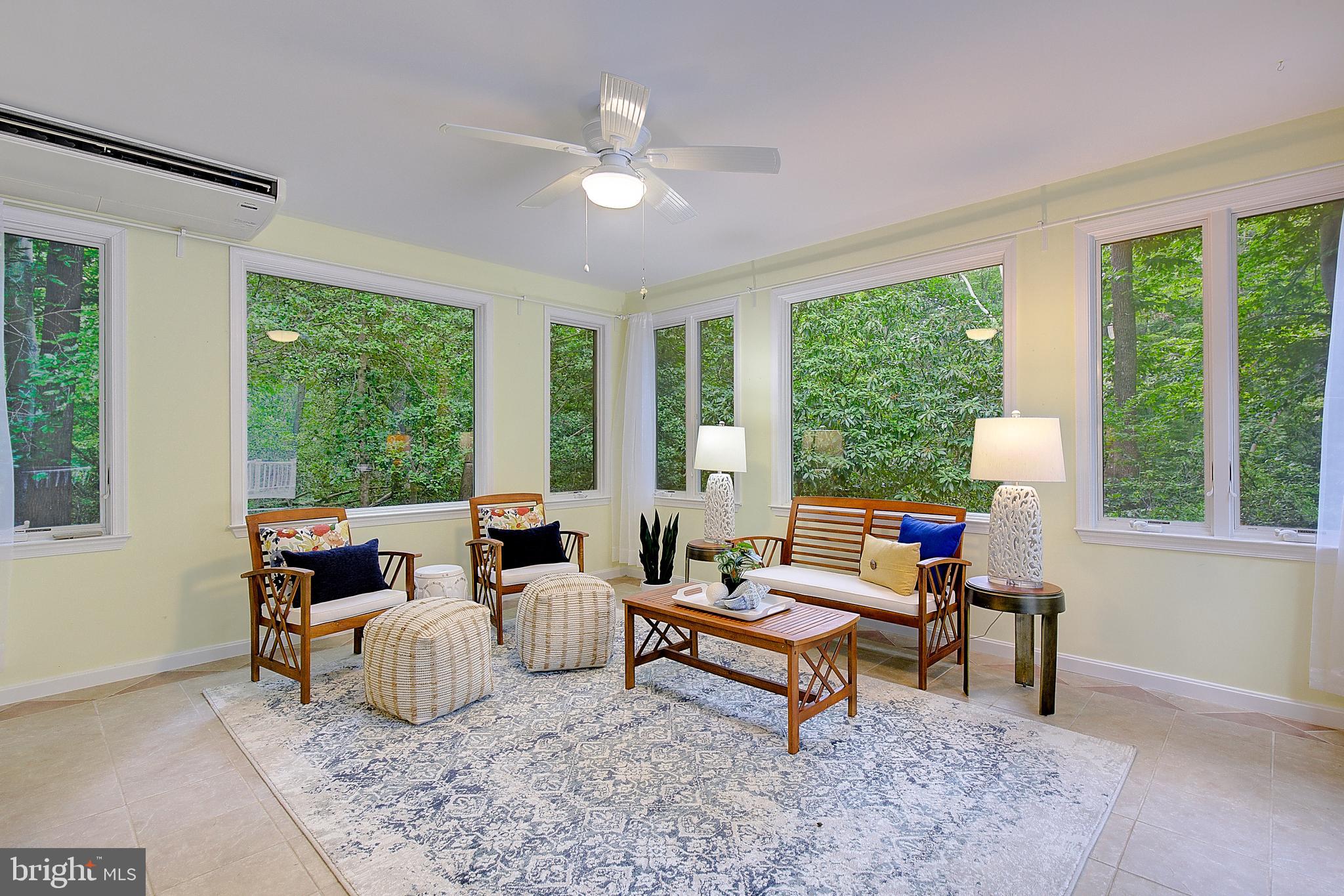 FERRY LANDING WOODS - Residential