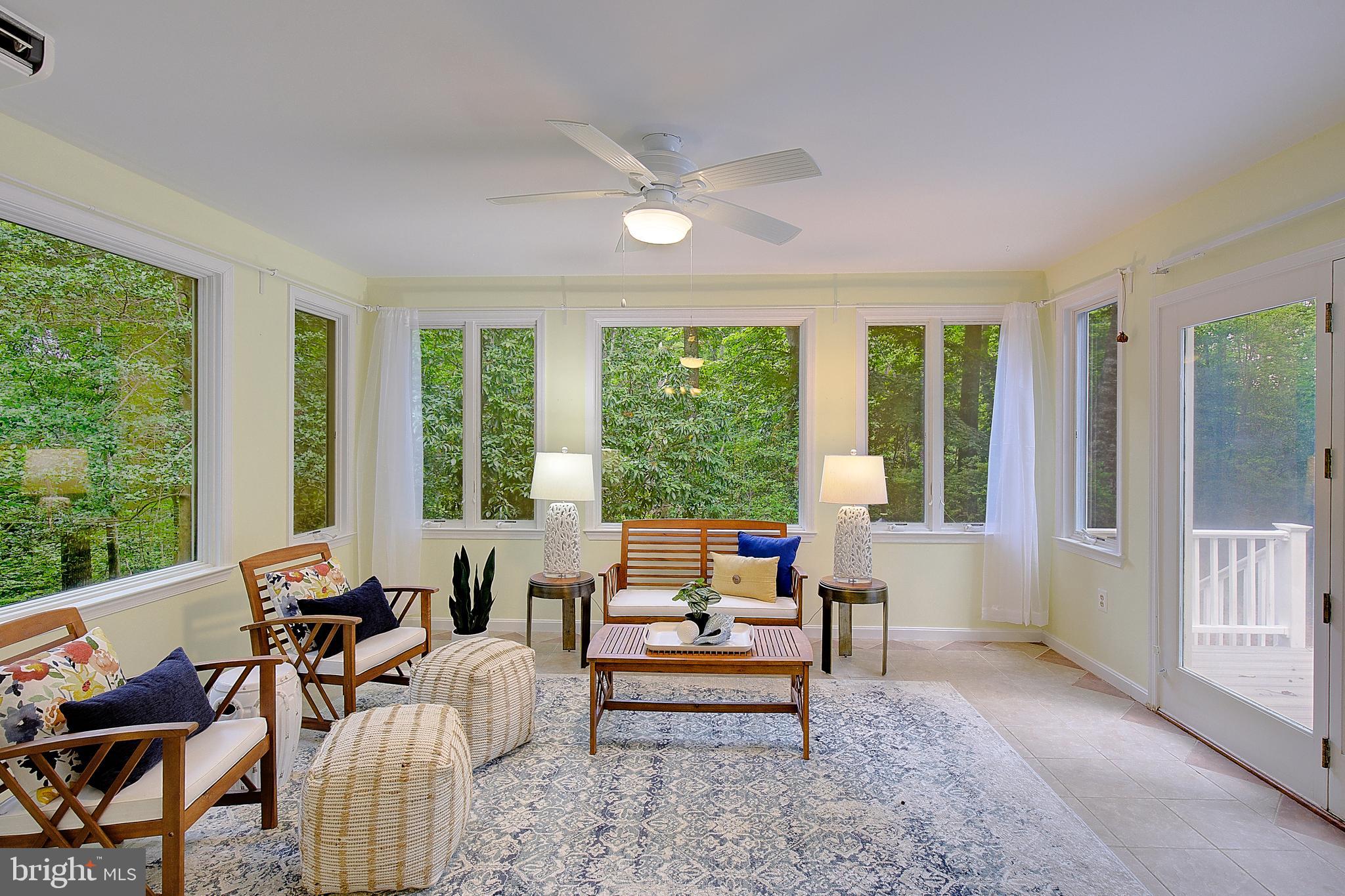 FERRY LANDING WOODS - Residential