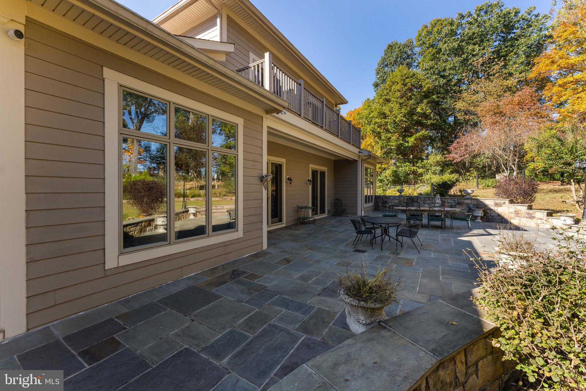 MIDDLEBURG - Residential