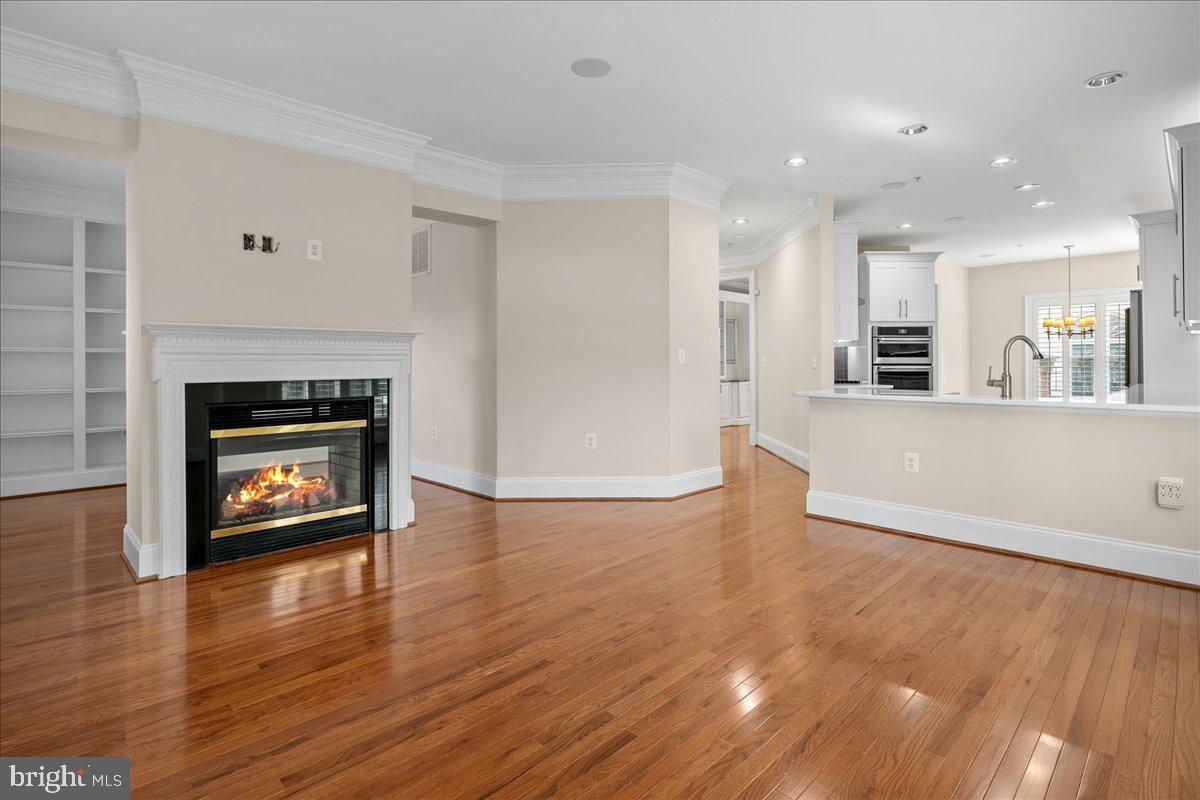 LIBERTY ROW - Residential