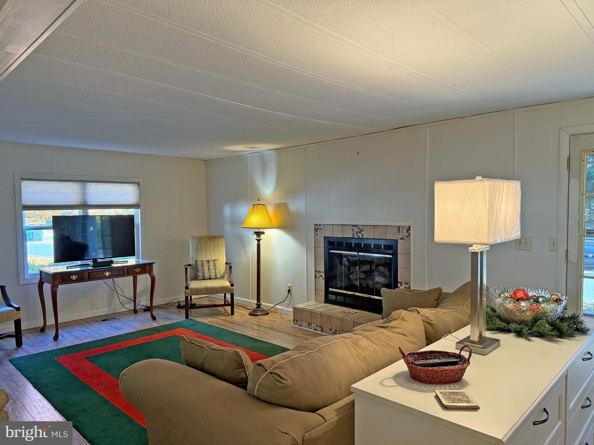 CAMELOT MHP - Residential