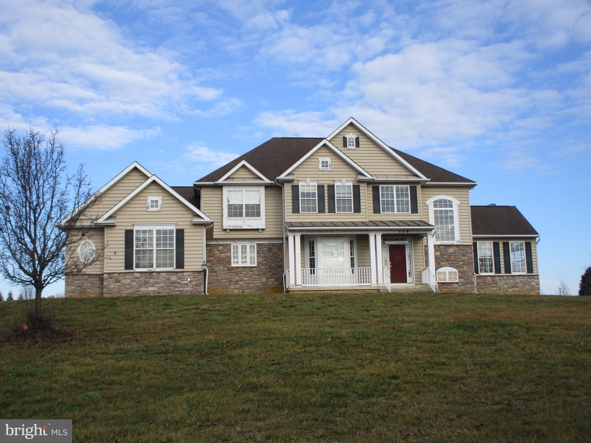 HEDGEBROOK HILLS - Residential