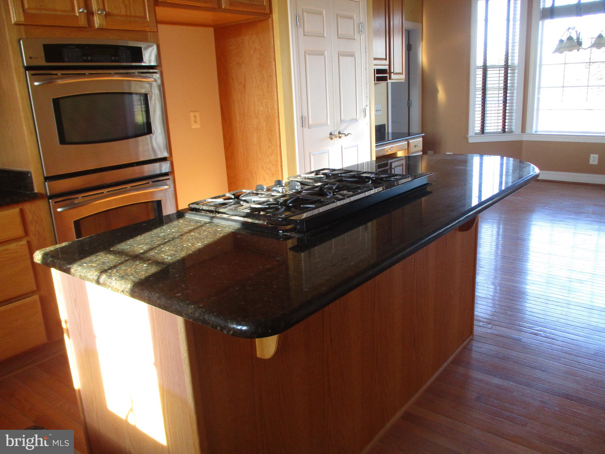 HEDGEBROOK HILLS - Residential