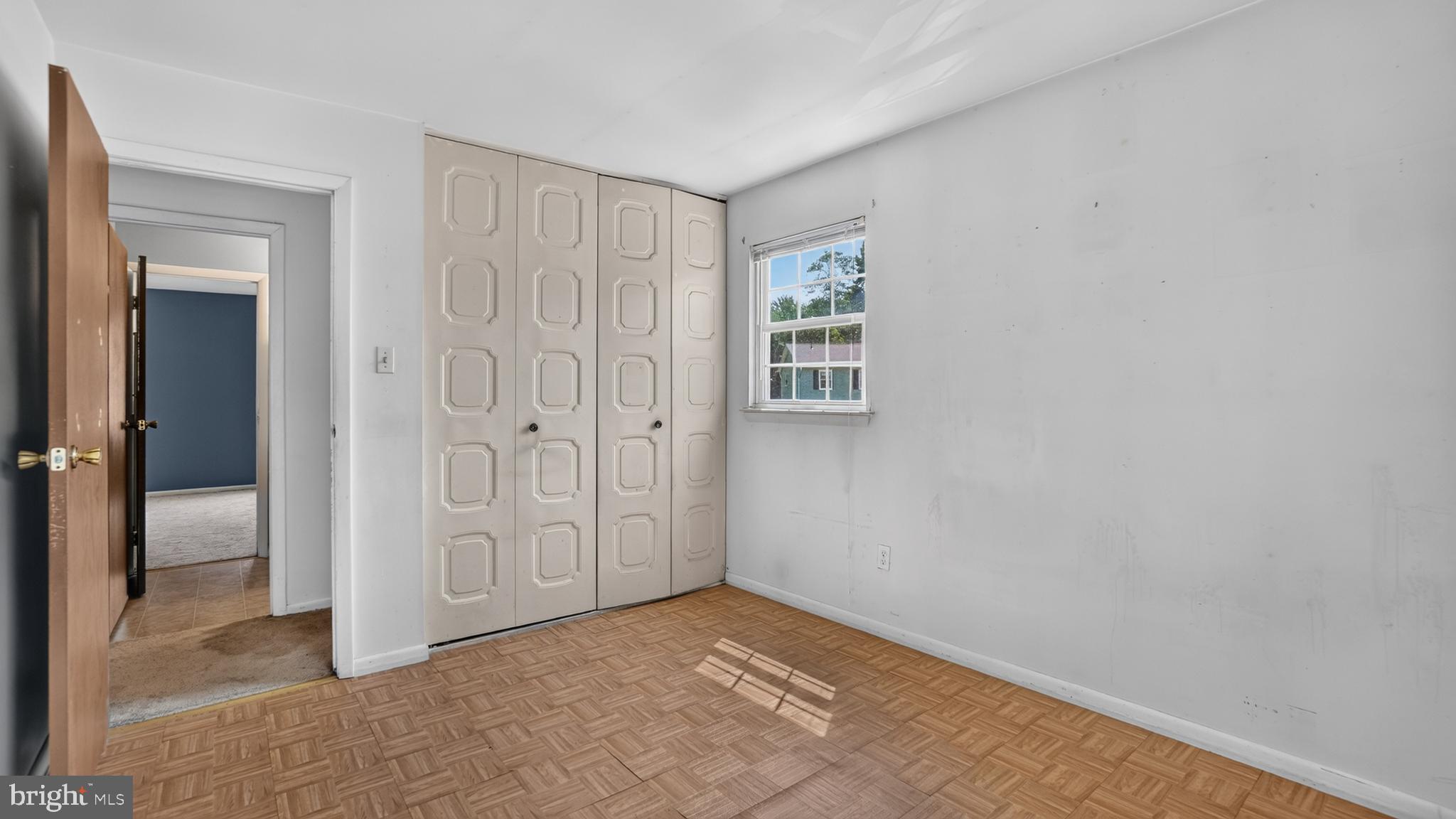 TYLER VILLAGE - Residential