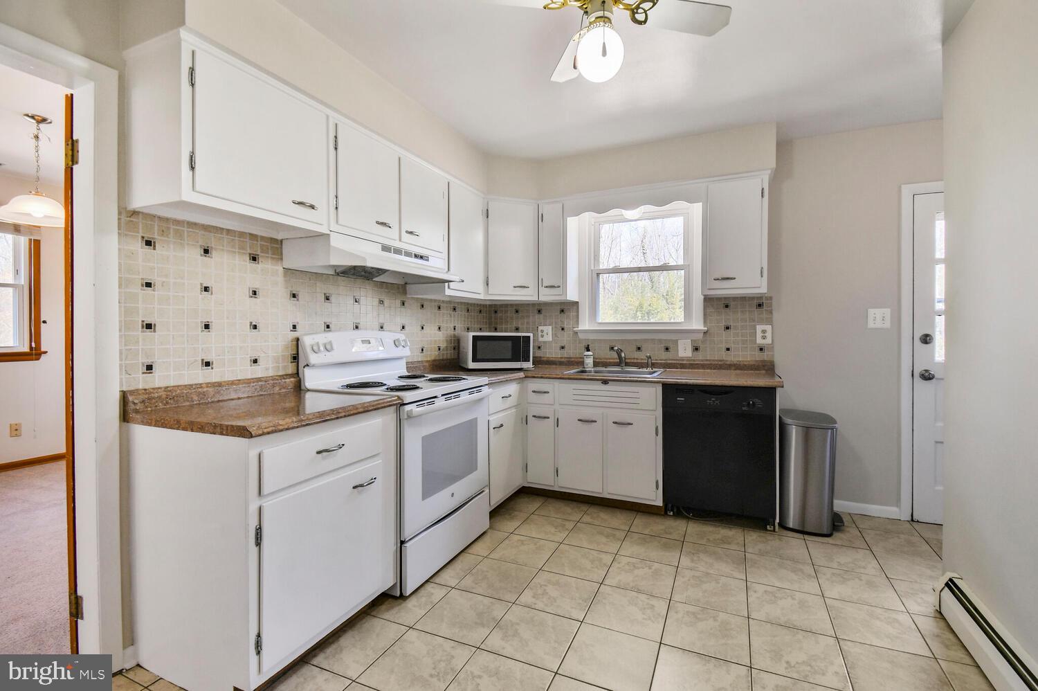 POPLAR TERRACE - Residential