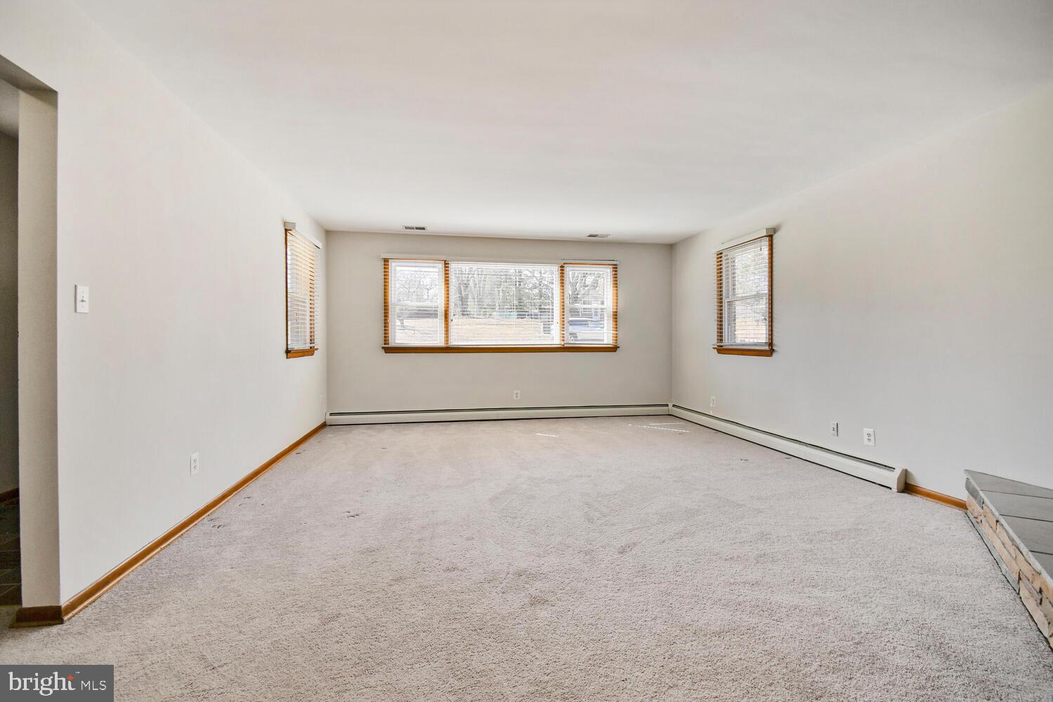 POPLAR TERRACE - Residential