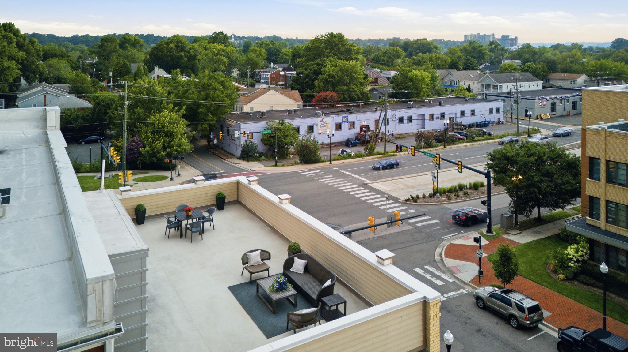 POTOMAC  YARDS - Residential