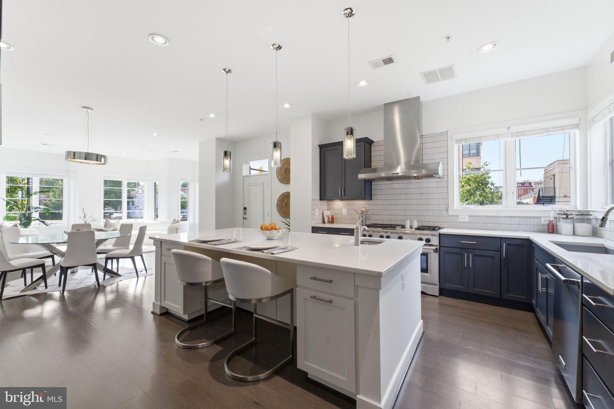 POTOMAC  YARDS - Residential