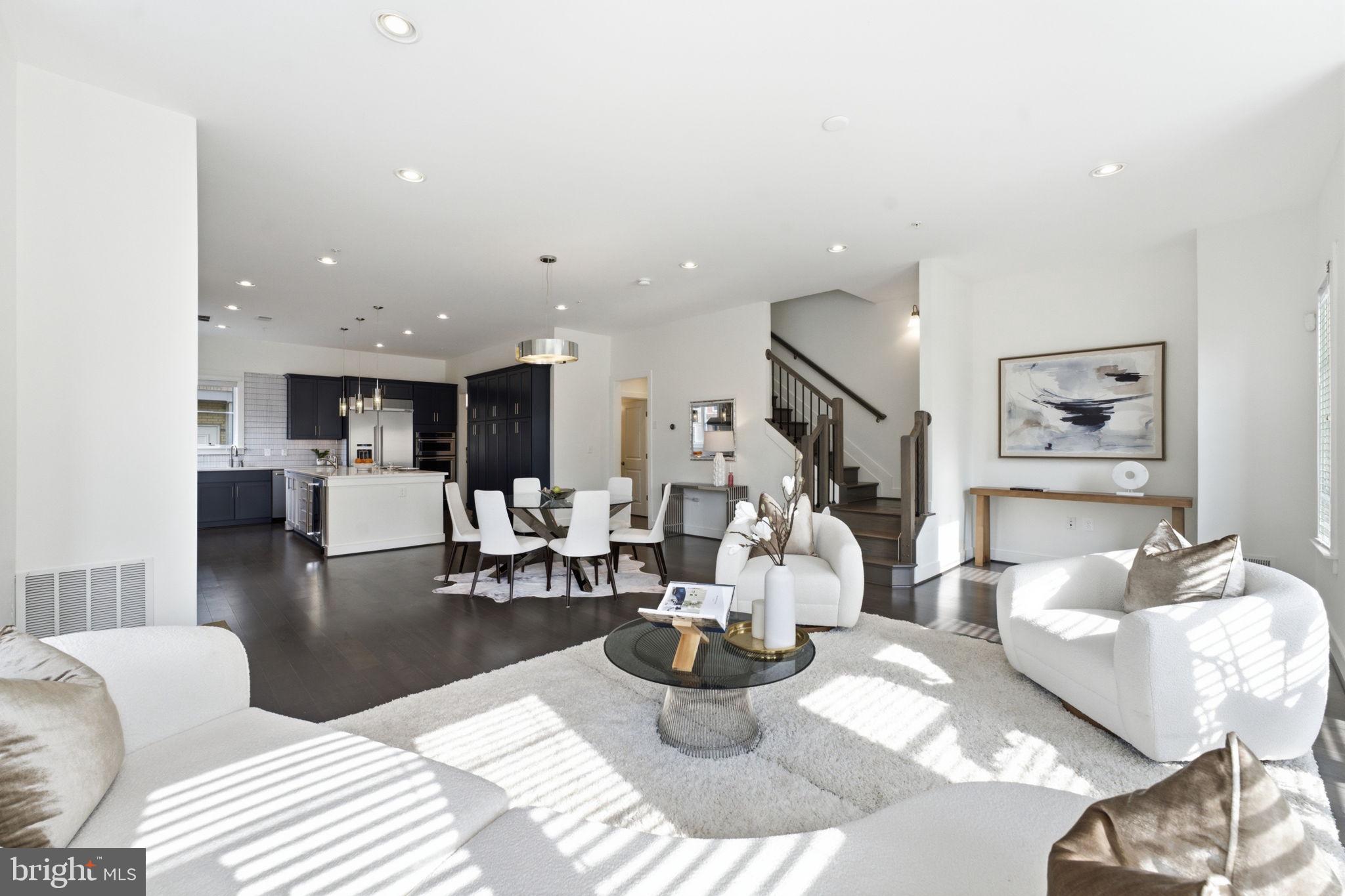 POTOMAC  YARDS - Residential