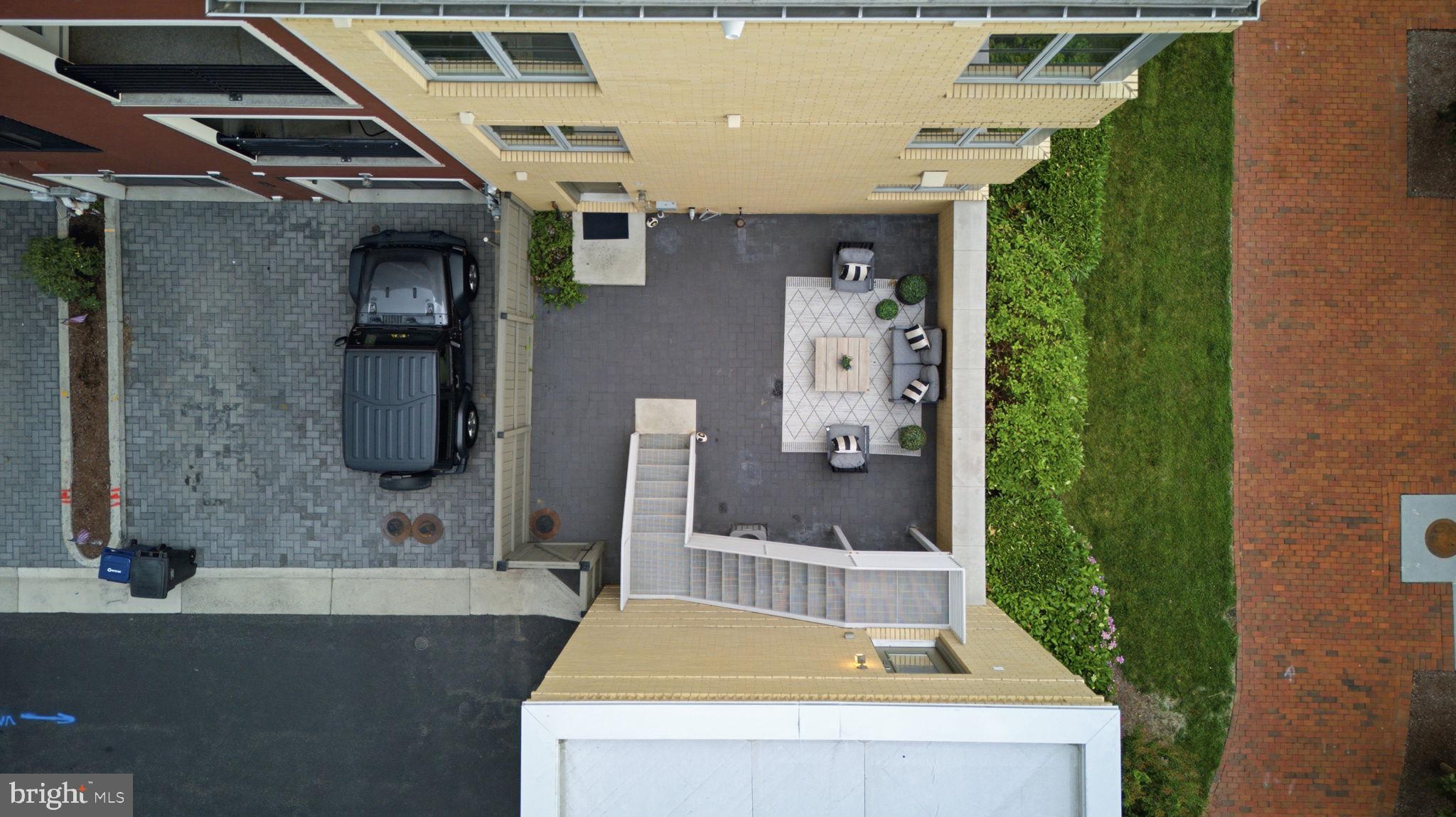 POTOMAC  YARDS - Residential