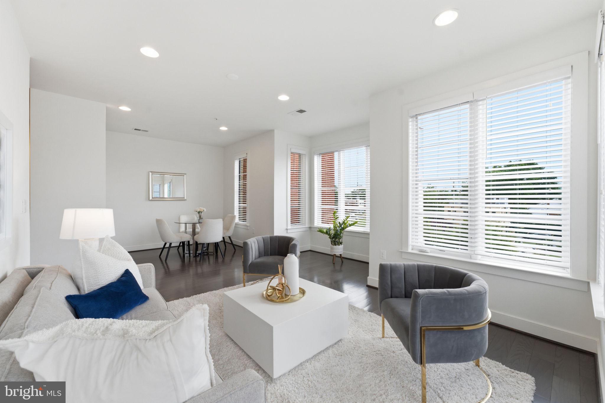 POTOMAC  YARDS - Residential